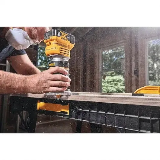 DeWalt 20V MAX* XR‚® Cordless Compact Router